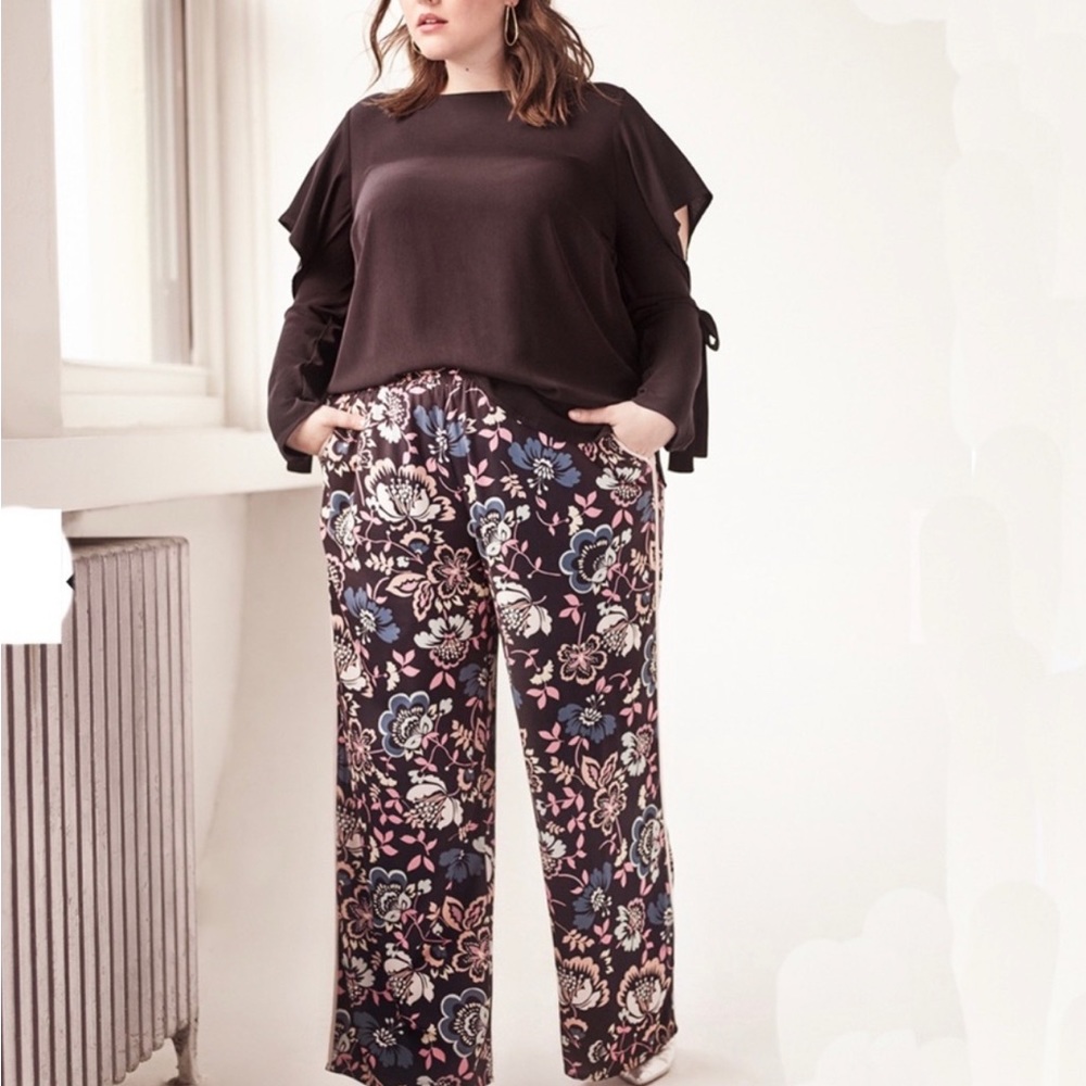 Eloquii Floral Print Trouser w/ Piping